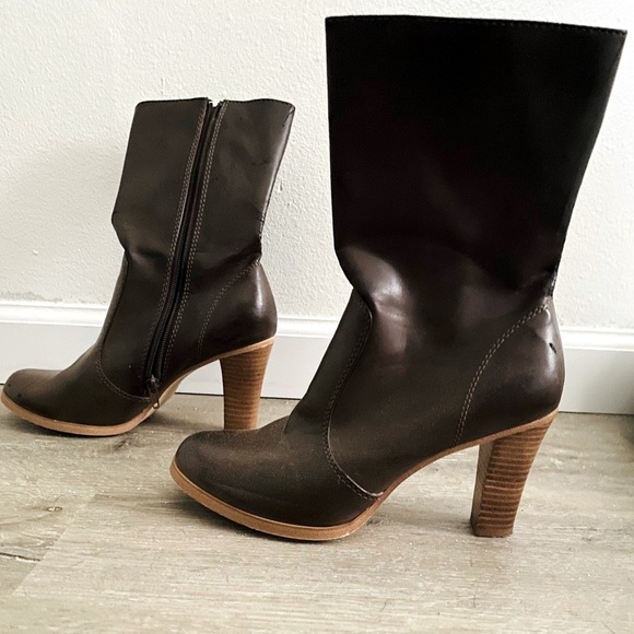 Brown Boots - Picture 3 of 5